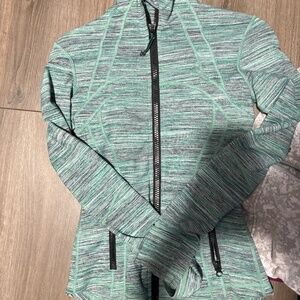 MINT GREEN LULULEMON DEFINE JACKET